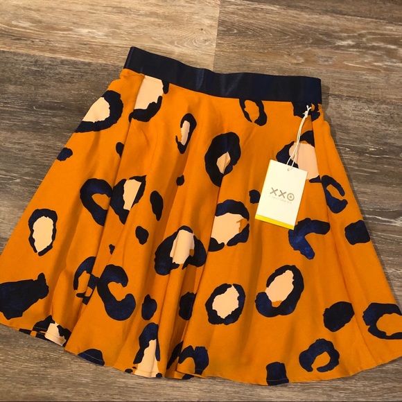 NWT Animal print skirt - Picture 1 of 4